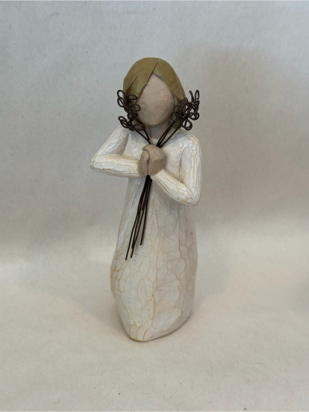 Demdaco Susan Lordi Willow Tree Friendship Figurine 2004 5.25‎ In Tall No Box